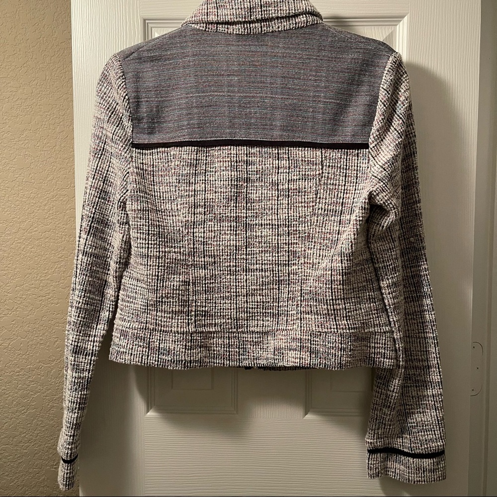NWOT. BCBG jacket - Picture 3 of 4